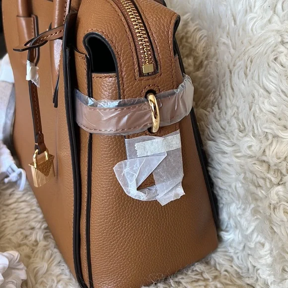 NWT Michael Kors Mercer Brown Pebbled Leather Satchel / Tote - Picture 5 of 11